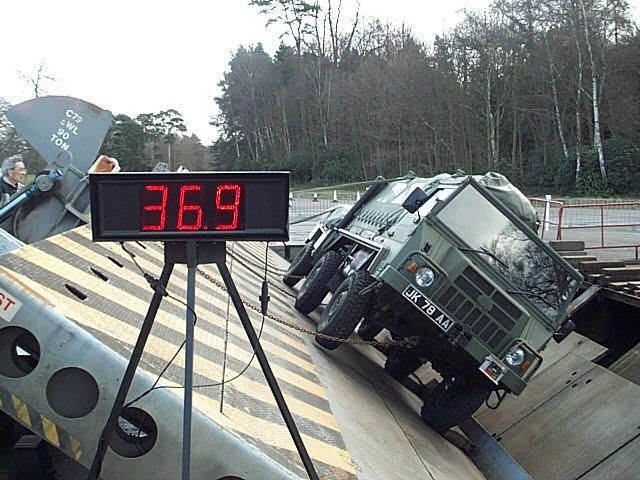 m02006120600401.jpg