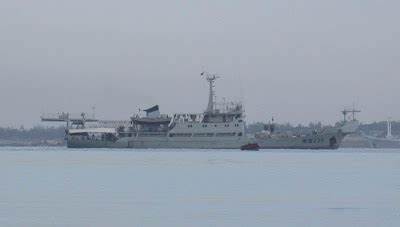 Youdian-Class_Chinese_Cable_Ship_(b).jpg