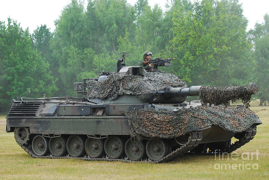 Leopard_1A5(C).jpg