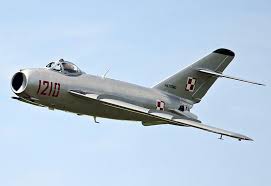 Mikoyan-Gurevich_MiG-17(B).jpg
