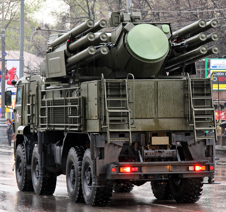 96K6_Pantsir-S1_(SA-22_Greyhound)_(B).jpg