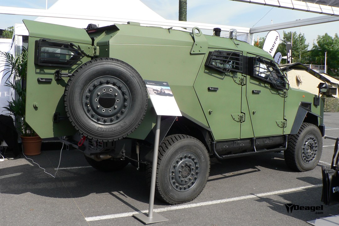 m02008062000008.jpg
