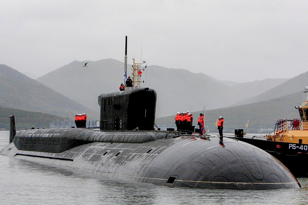 Borei-class_submarine_(B).jpg