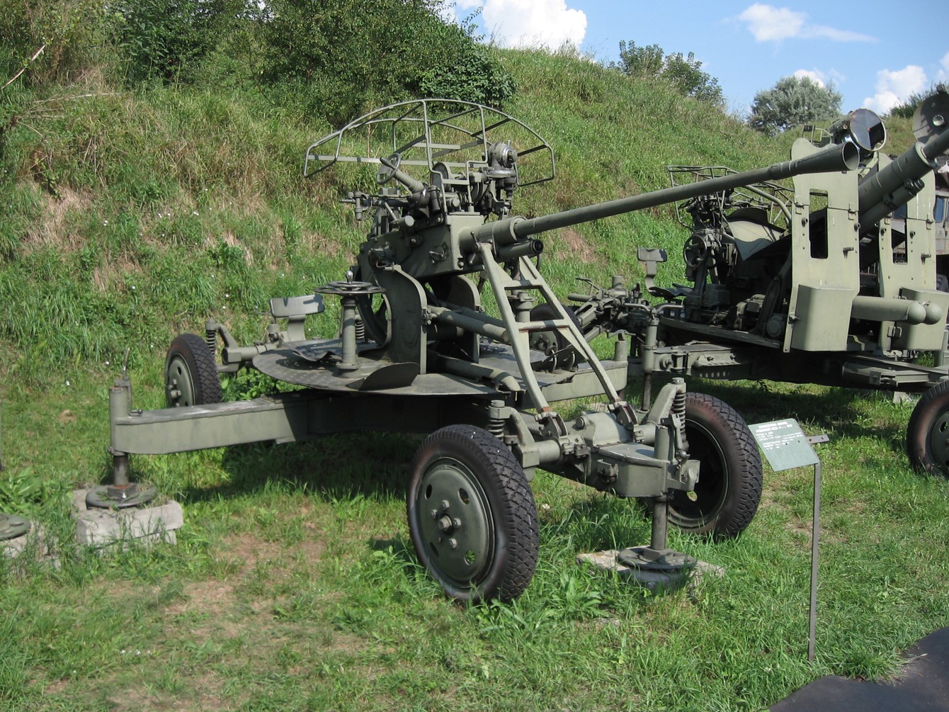 Type_55_Gun_(CC).jpg