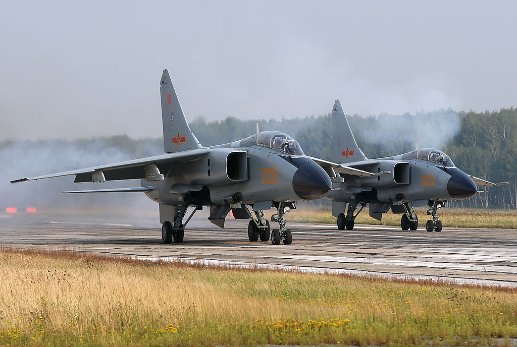 JH-7AAircraft(C).jpg