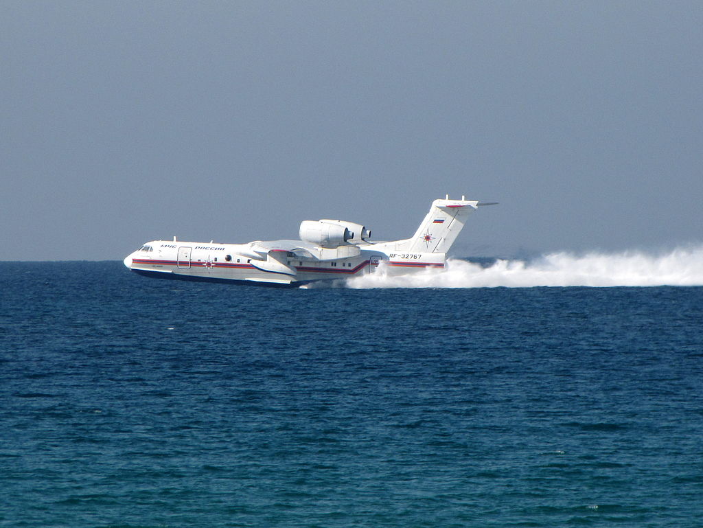 Be-200_Altair_(BB).jpg