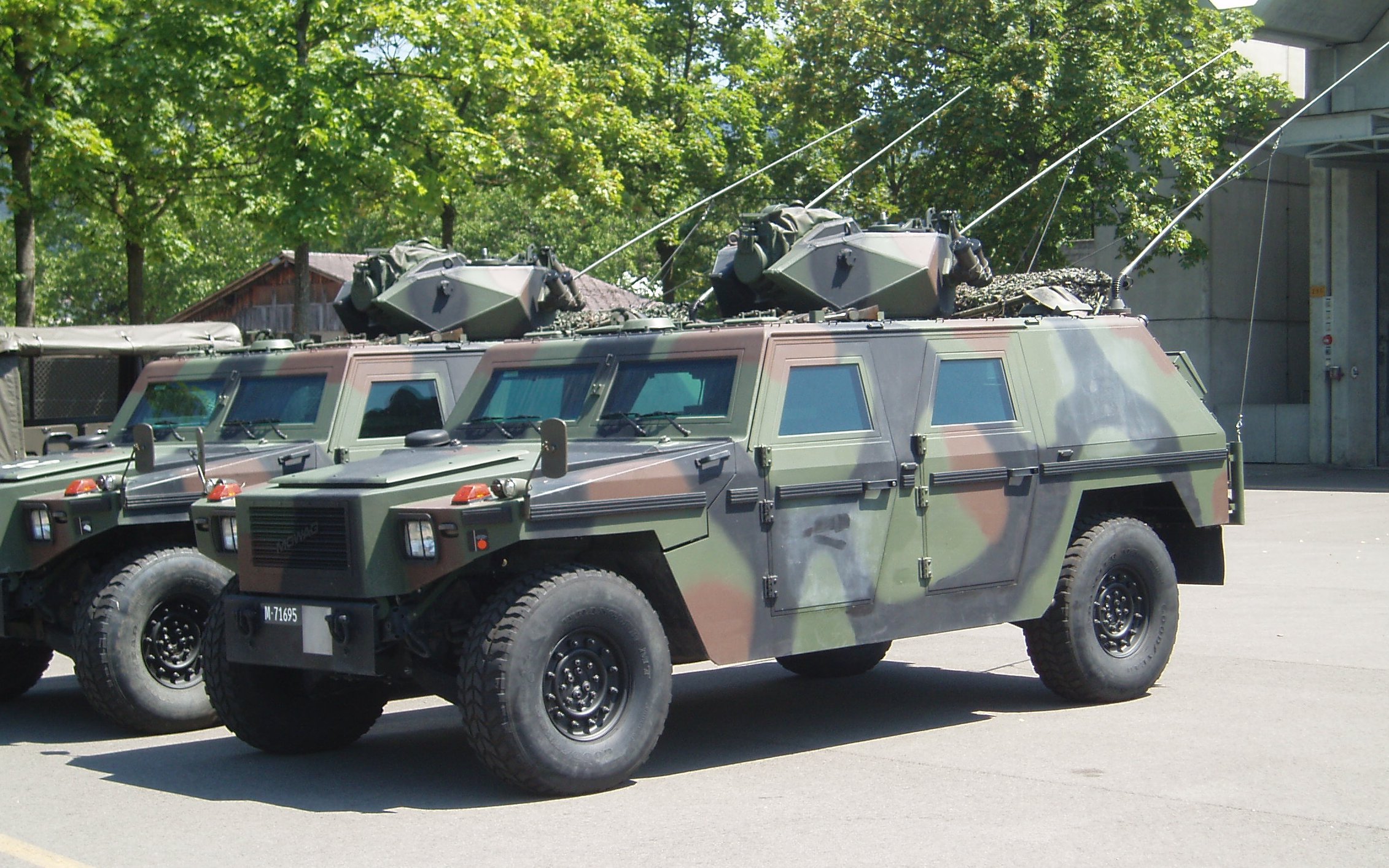 MOWAG_Eagle_1(C).jpg