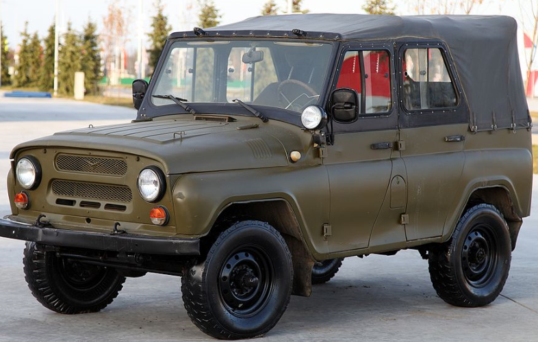 UAZ-469_Russian_4X4_Light_Utility_Vehicle.png