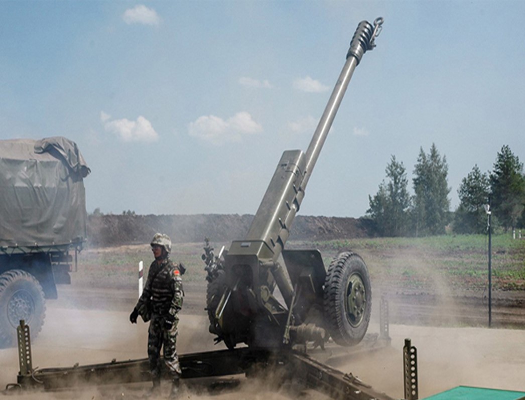PL-96_(Type_96)_Chinese_152mm_Towed_Howitzer_(a).jpg