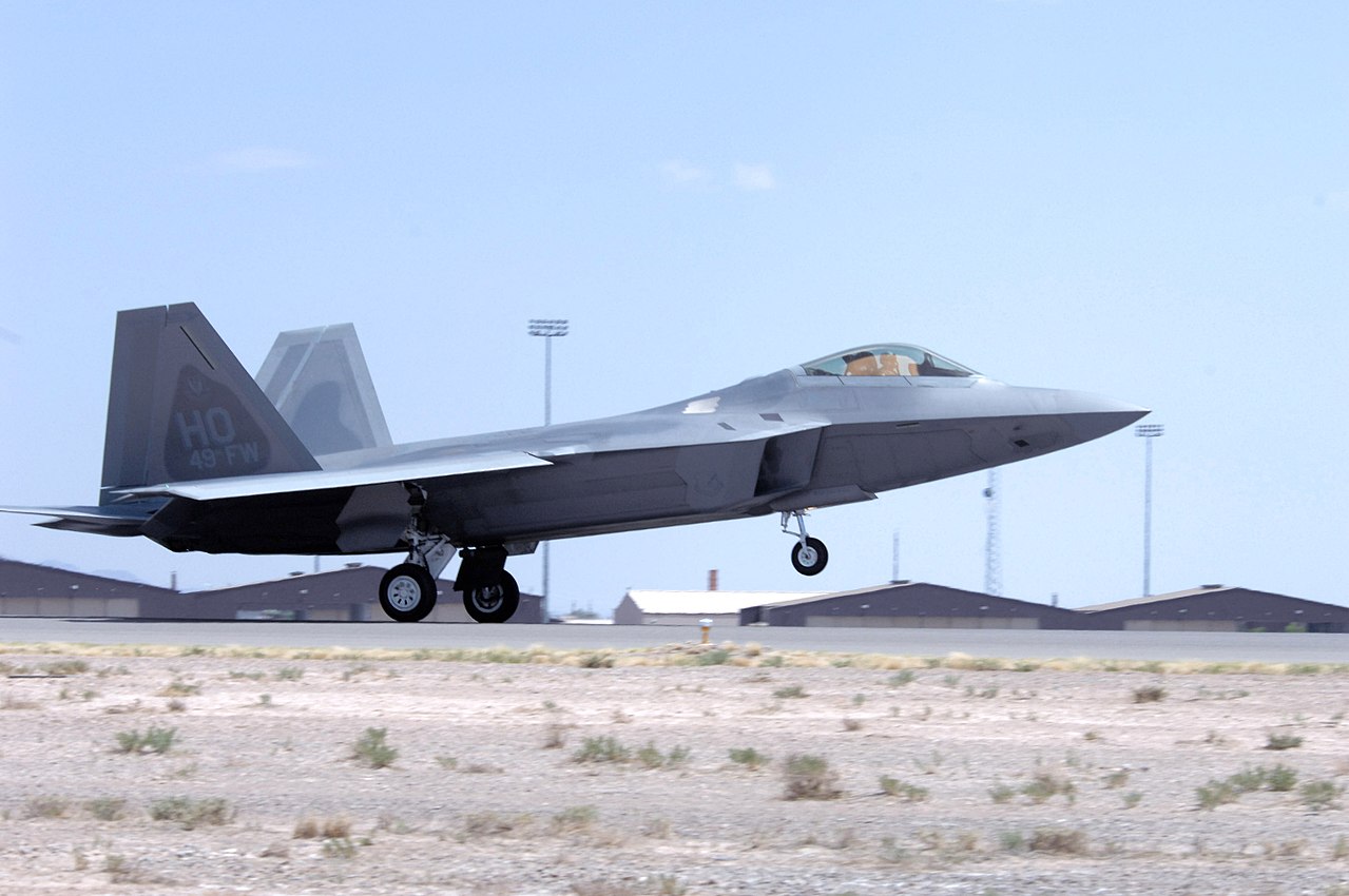 F-22(C).jpg