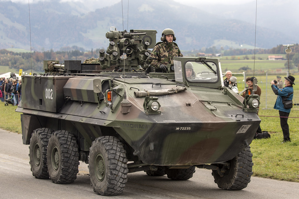 Piranha_III_6x6(A).jpg