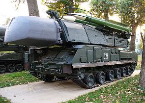 9K37_Buk_(SA-11_Gadfly)(D).jpg