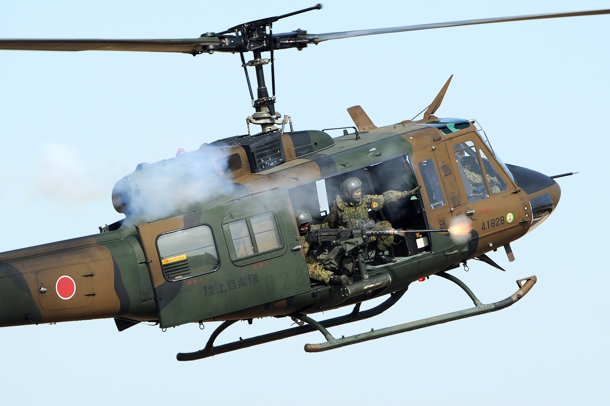 UH-1J_Helicopter_(B).jpg