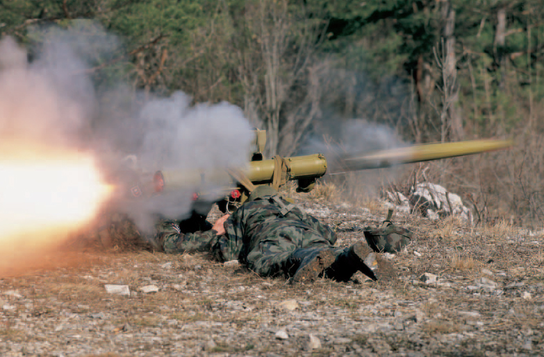 9K111_Fagot_(AT-4_Spigot)_(BB).jpg