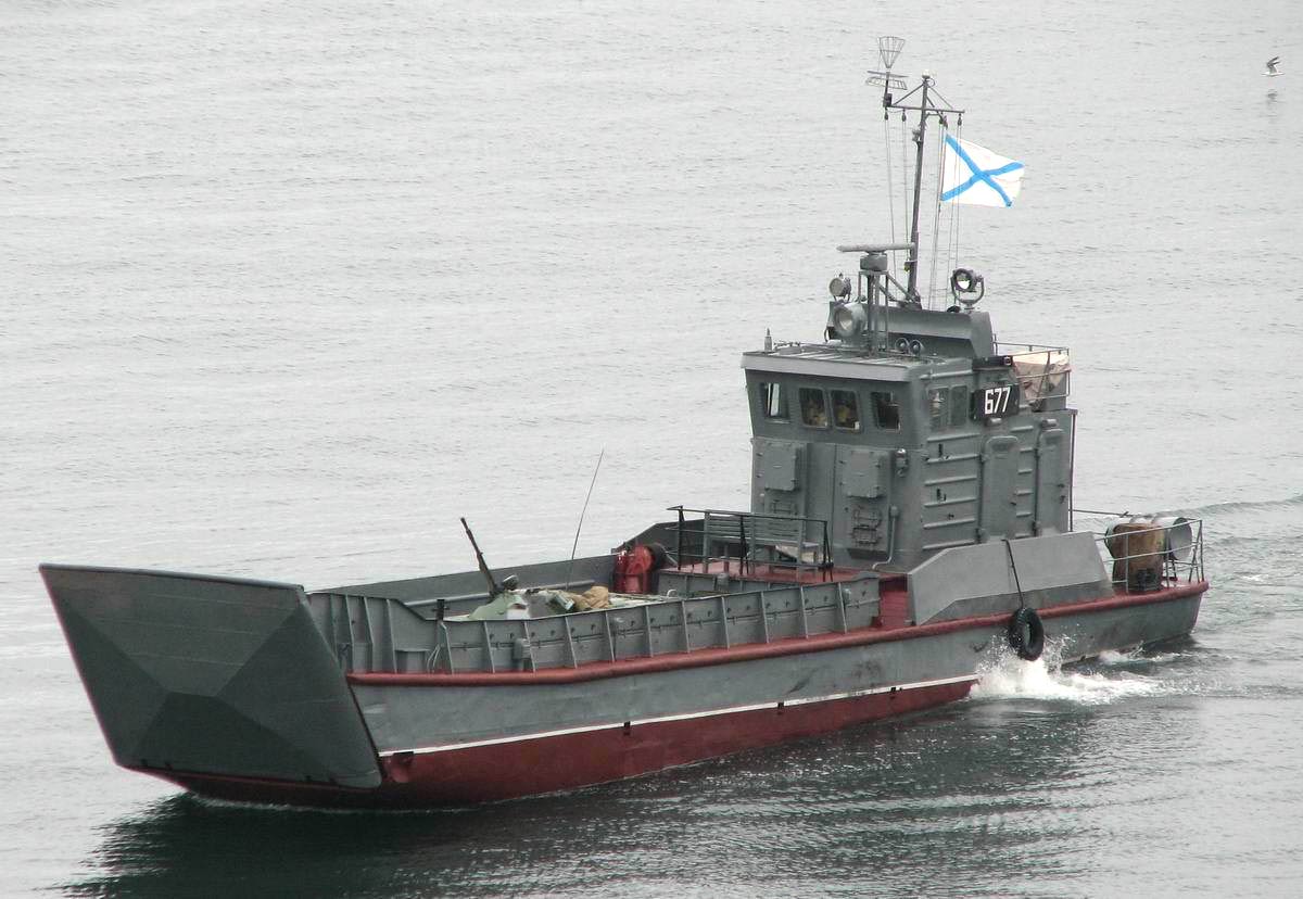 Ondatra-class_landing_craft_(B).jpg