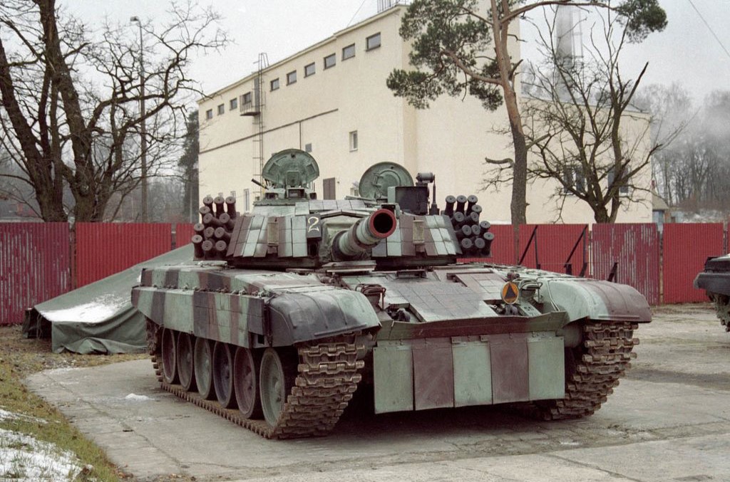 PT-91_Twardy(C).jpg