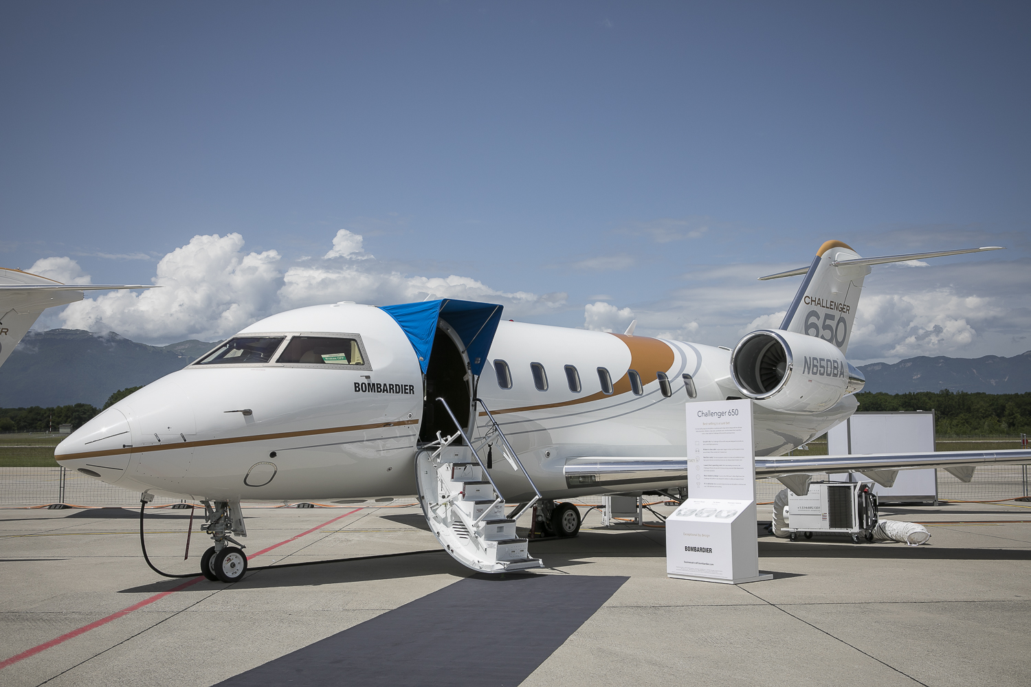 Challenger_650(B).jpg