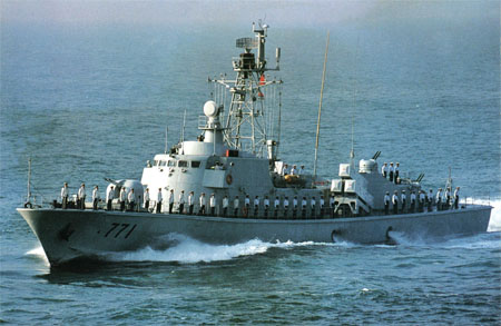 Type_037II_Class_(Houjian_Class)_(BB).jpg
