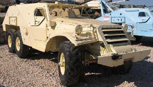 Russian Armored Personnel Carrier BTR-152.png