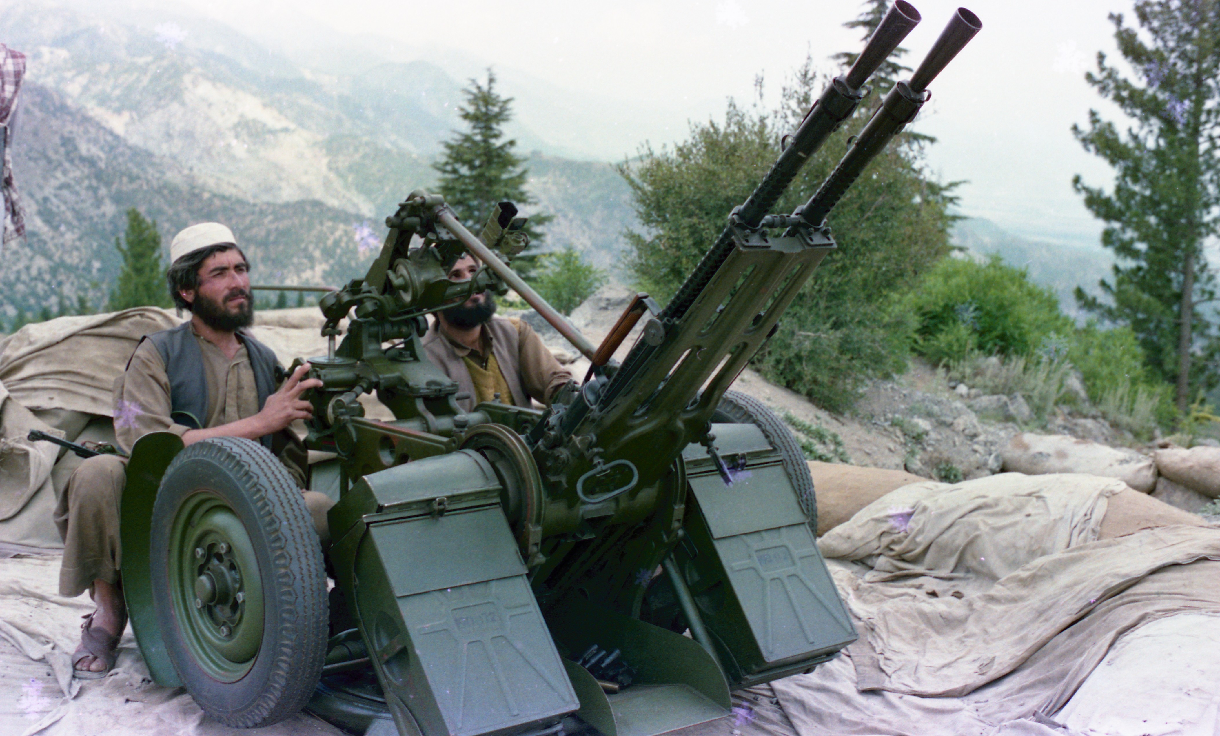 ZPU-2_Towed_AAG_(CC).jpg
