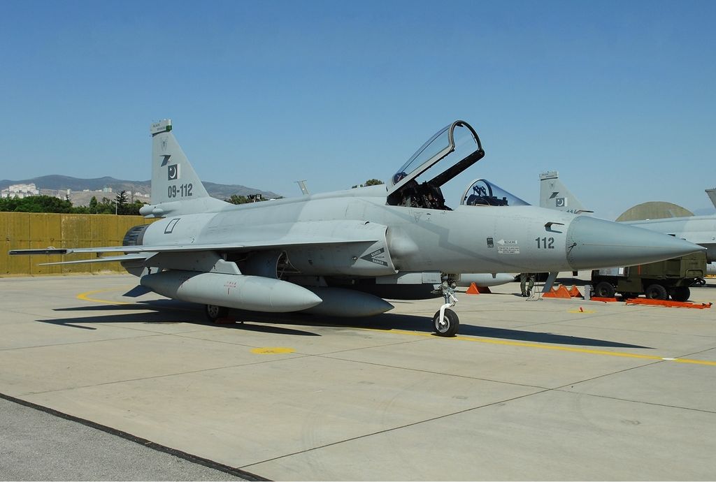 PAC_JF-17_Thunder(B).jpg