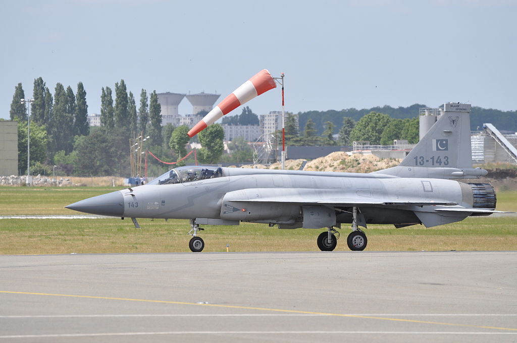 PAC_JF-17_Thunder(C).jpg