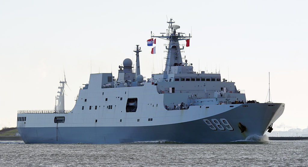 Type_071_Class_(Yuzhao_Class)_(D).jpg