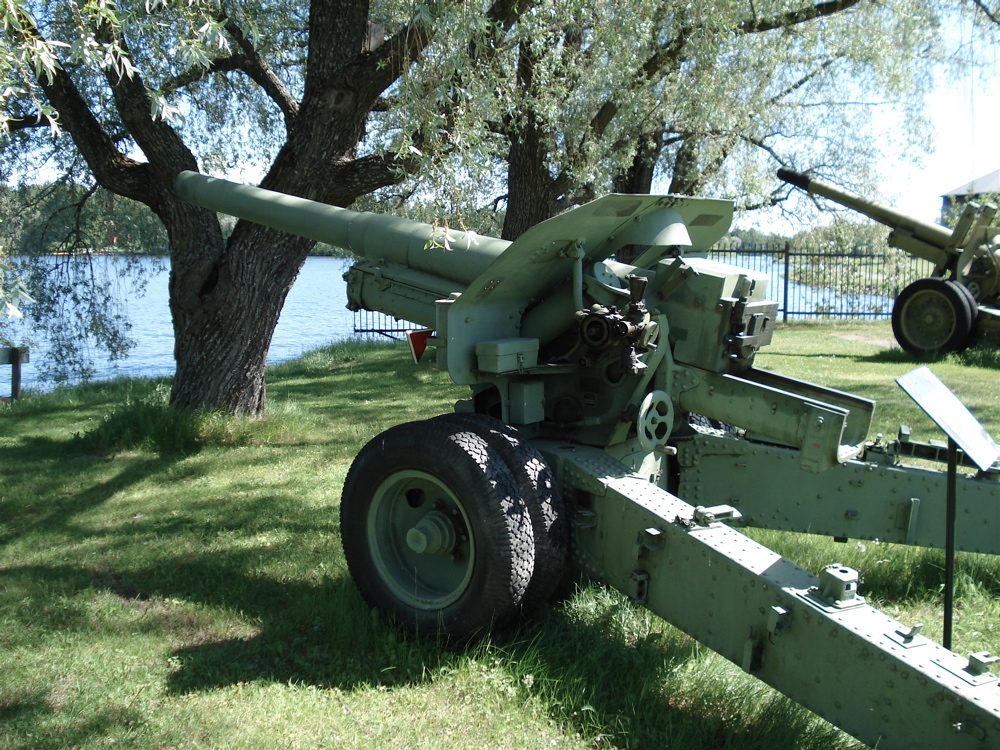M1938_(M-10)_Russian(B).jpg