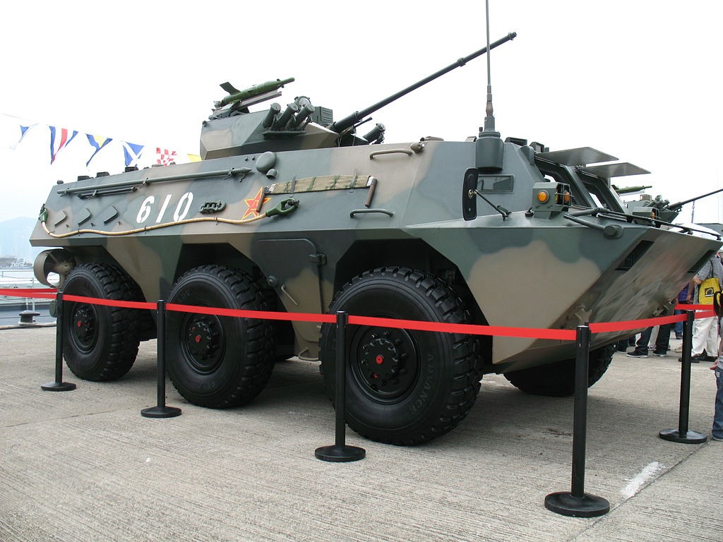 WZ551_APC_(OO).jpg