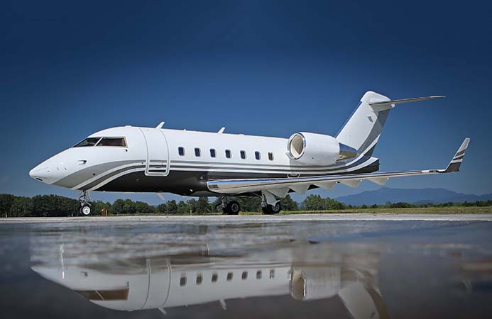 Challenger_604_(CL-604)(A).jpg