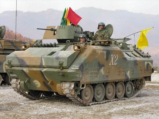 K-200_KIFV_(A).jpg