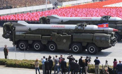 NoDong_on_parade.jpg