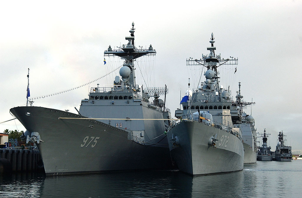 Gwanggaeto_the_Great-class_destroyer(B).jpg