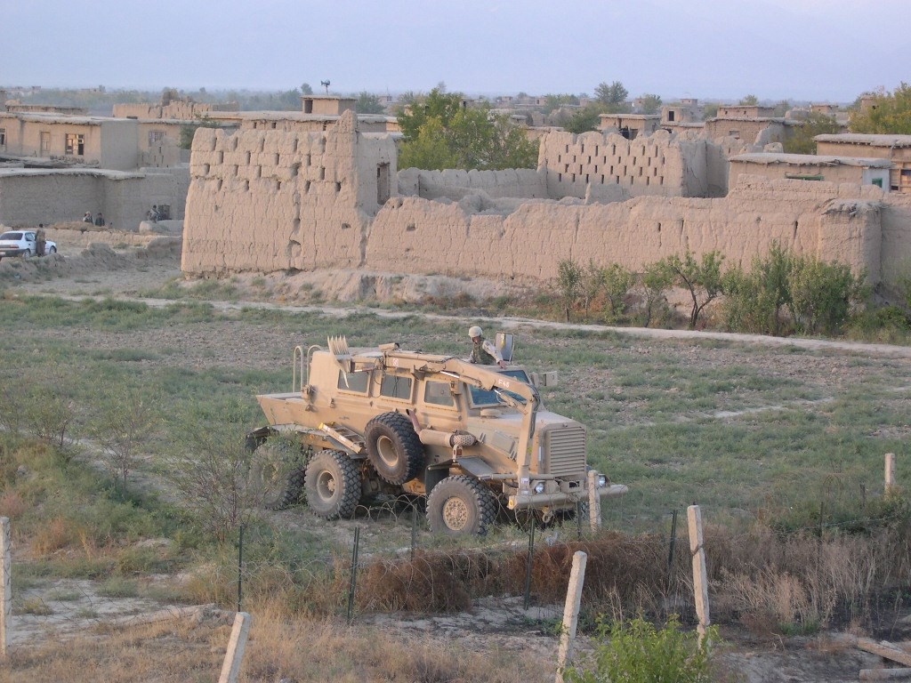 m02006120600272.jpg