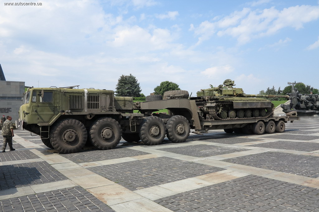 ChMZAP-5247_G_trailer(C).jpg