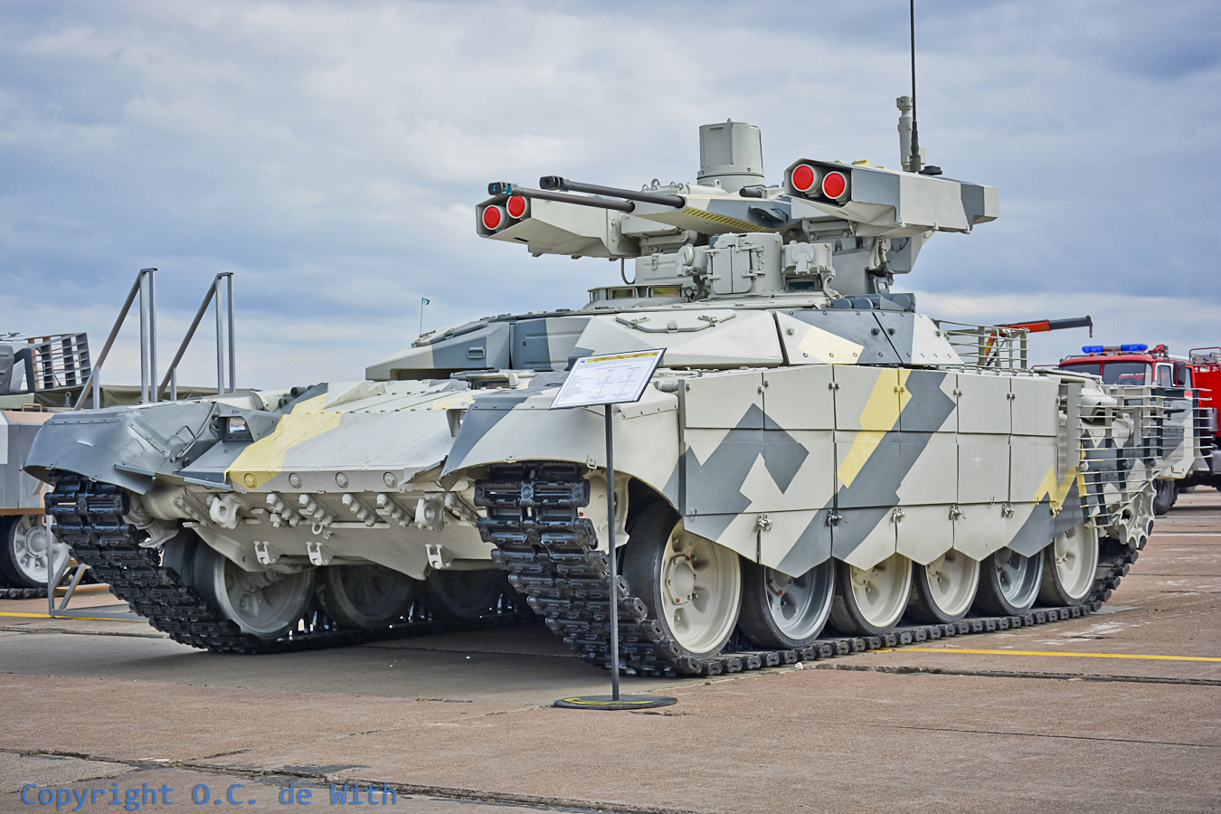 BMPT-72_Terminator_2(A).jpg