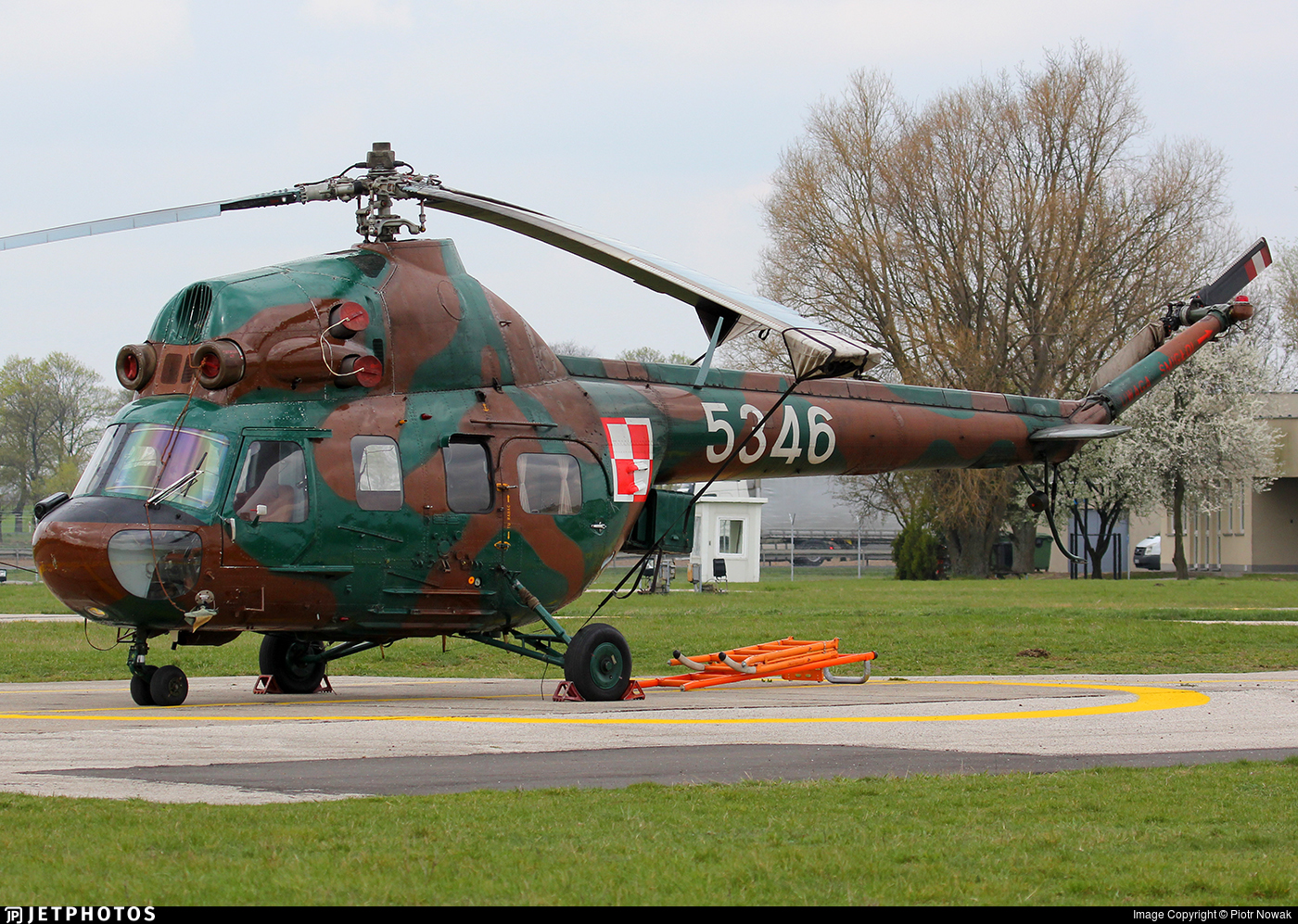 Mi-2_(C).jpg