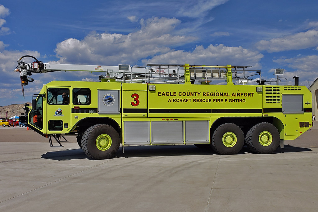 Striker6x6(B).jpg