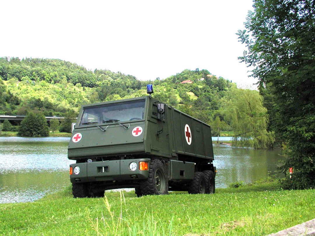 m02006120400019.jpg