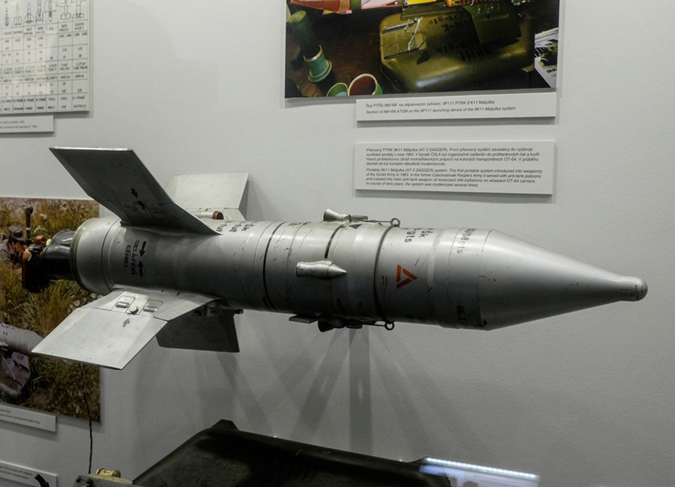 9K11_Malyutka_(BB).jpg