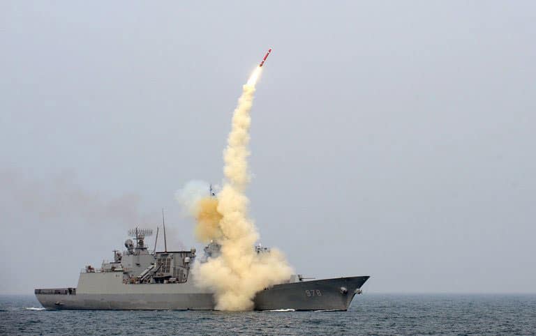 Hyunmoo-3C launching from ship.