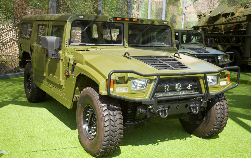 Dongfeng_EQ2050_(Mengshi)_(B).png
