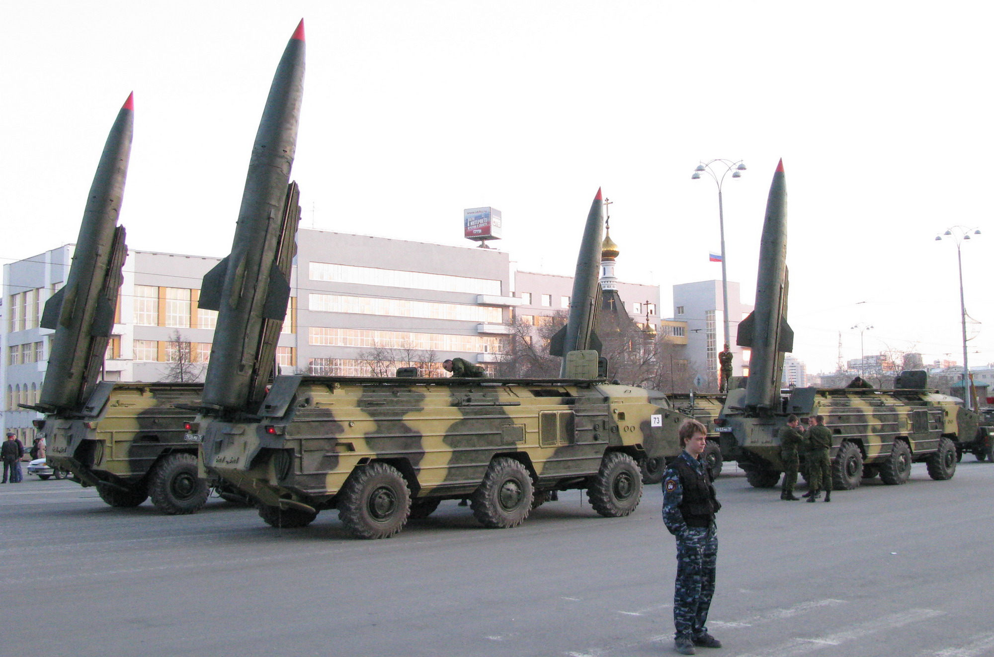 OTR-21_Tochka_(SS-21_Scarab)_(A).jpg