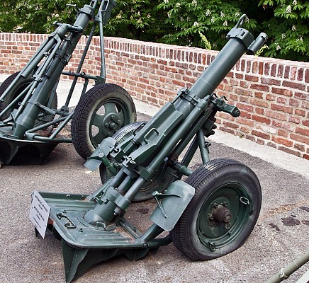 UBM52_Yugoslavian_Mortar_(B).jpg