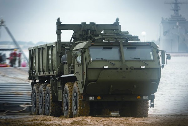 Oshkosh_LVSR(A).jpg