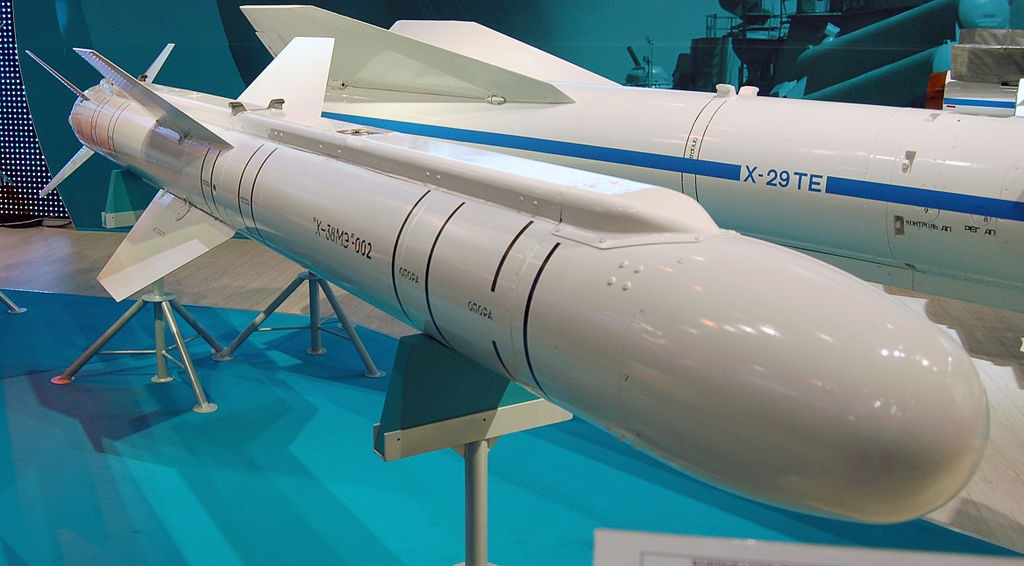 Kh38_Missile_(BB).jpg