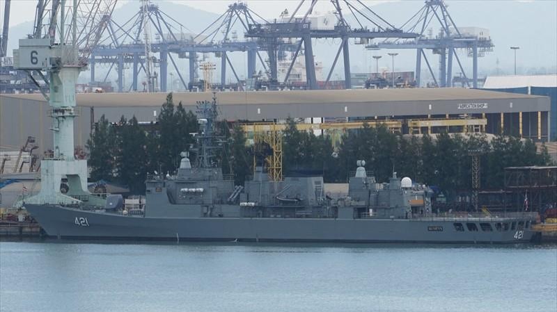 Naresuan_Class_(B).jpg