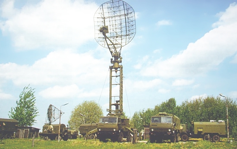 P-15MSquatEye(C).jpg