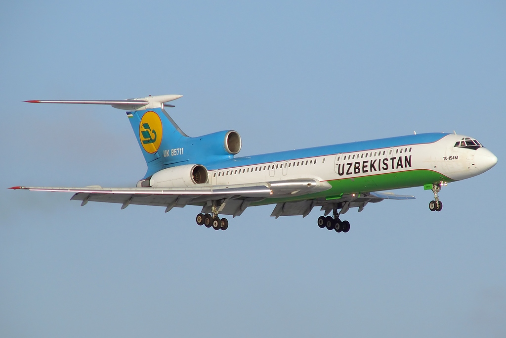 Tu-154MRussian(A).jpg