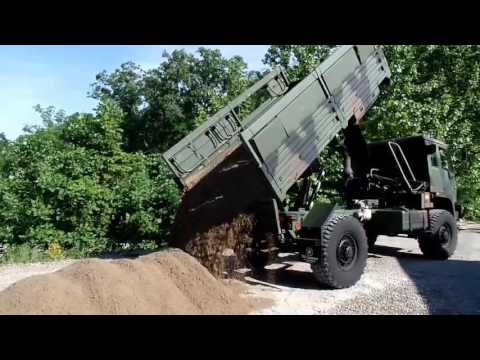 M1094DumpTruck(C).jpg